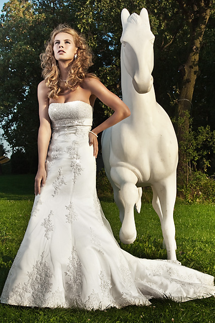 Suknia Ślubna Model: Isidore
