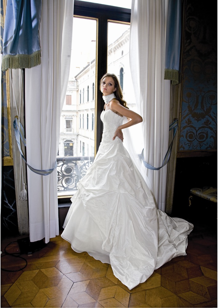 Suknia ślubna model ESPANOLA