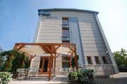 Logo Hotel Per�a***