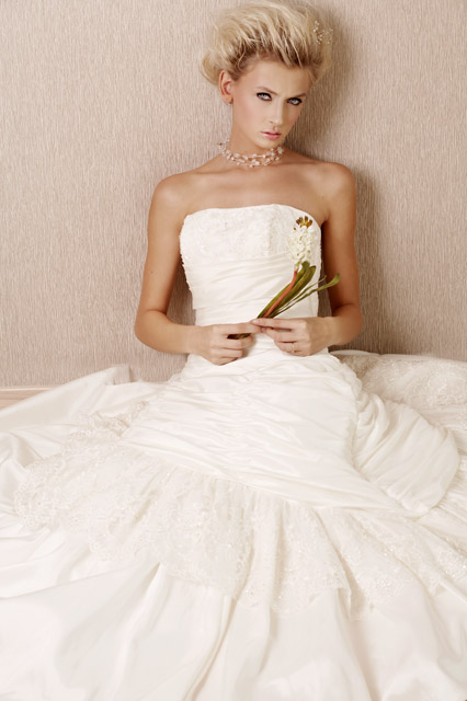 Suknia Ślubna Model: Dolce | Kolekcja: Royale