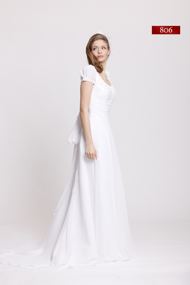 Suknia ślubna model 806