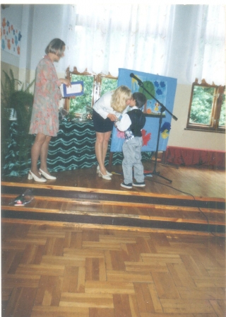 Całuśny od małego :P