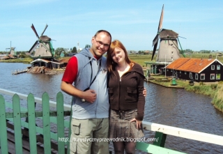 Z holenderskimi wiatrakami podczas podróży do Holandii wiosną 2011 r. Więcej fotografii z tej podróży można zobaczyć w naszym blogu: http://turystycznyprzewodnik.blogspot.com/